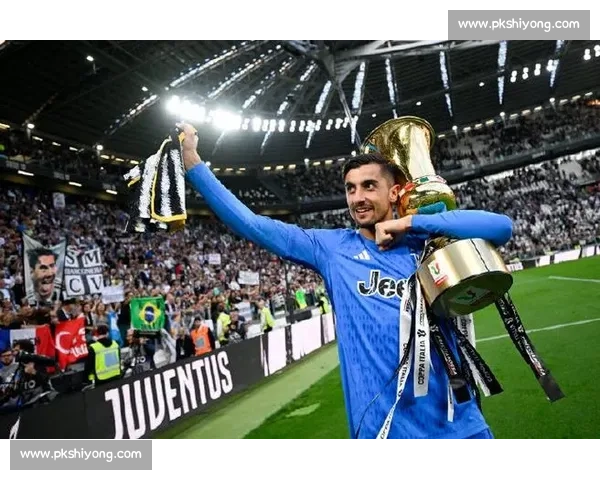 尤文放行佩林!米兰、科莫、博洛尼亚竞逐意大利门将 尤文放行佩林!米兰、科莫、博洛尼亚竞逐意大利门将