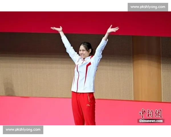 晋江双姝亮剑全国击剑赛场：黄芊芊三连冠 + 陈情缘摘季